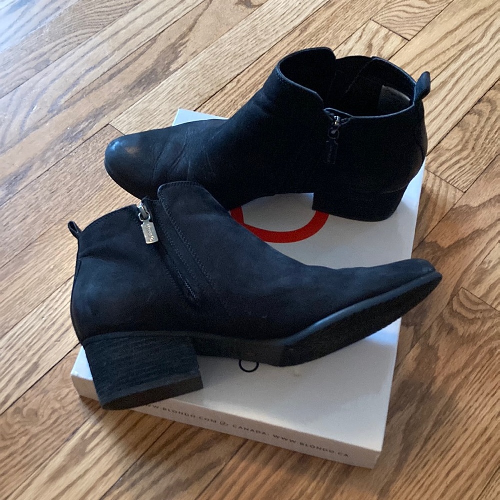Blondo Ida Waterproof Black Leather Bootie